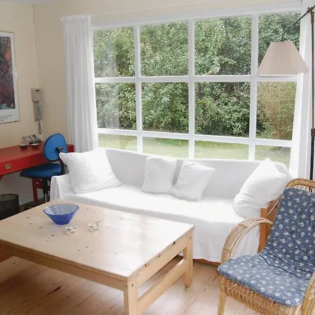 2 Bedroom Pet Friendly In Vggerlse 4* Bøtø By