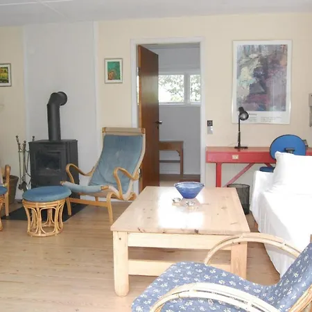2 Bedroom Pet Friendly In Vggerlse 4* Bøtø By