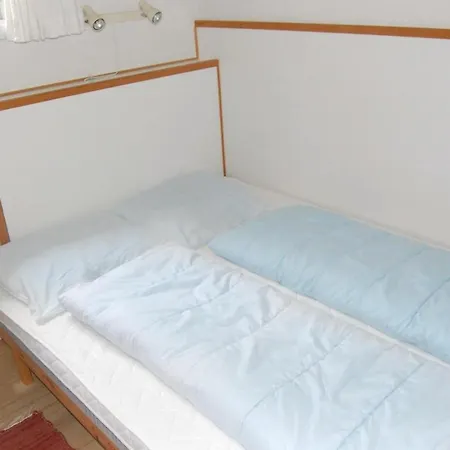 2 Bedroom Pet Friendly In Vggerlse 4* Bøtø By